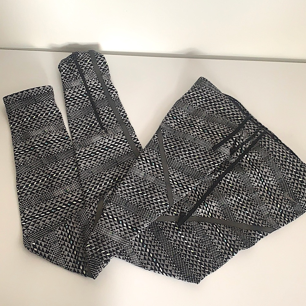 Nike Dry Fit Runner Leggings Size Small